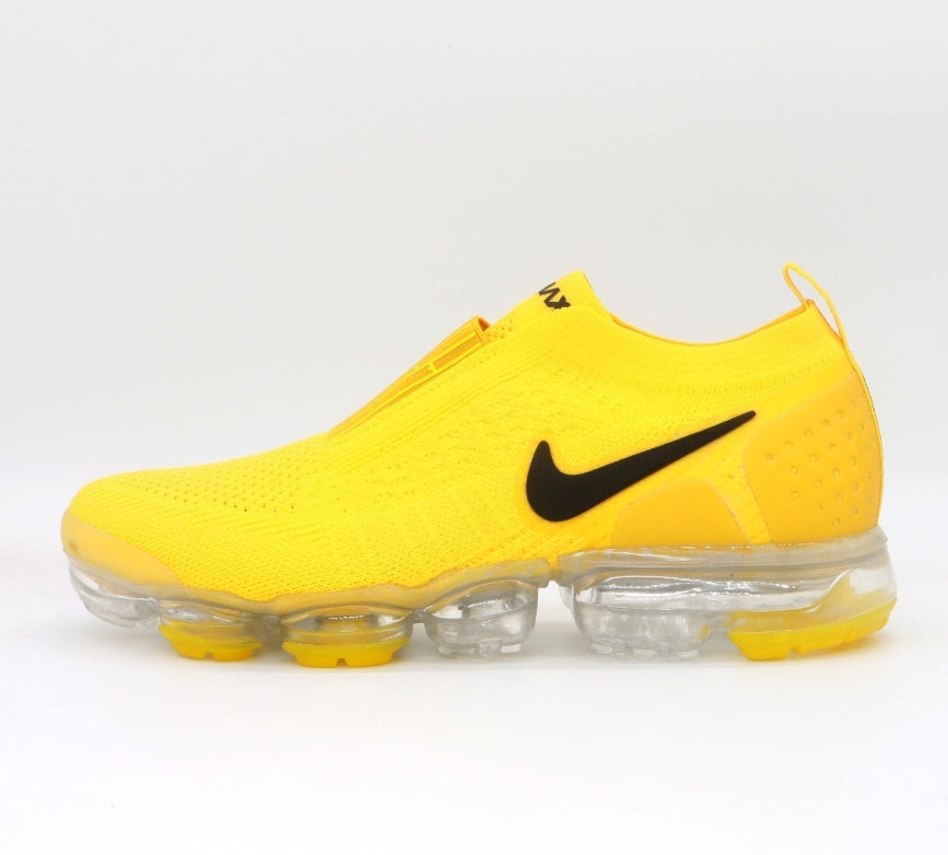 NKe #UniversityGold VaporMax Moc 2