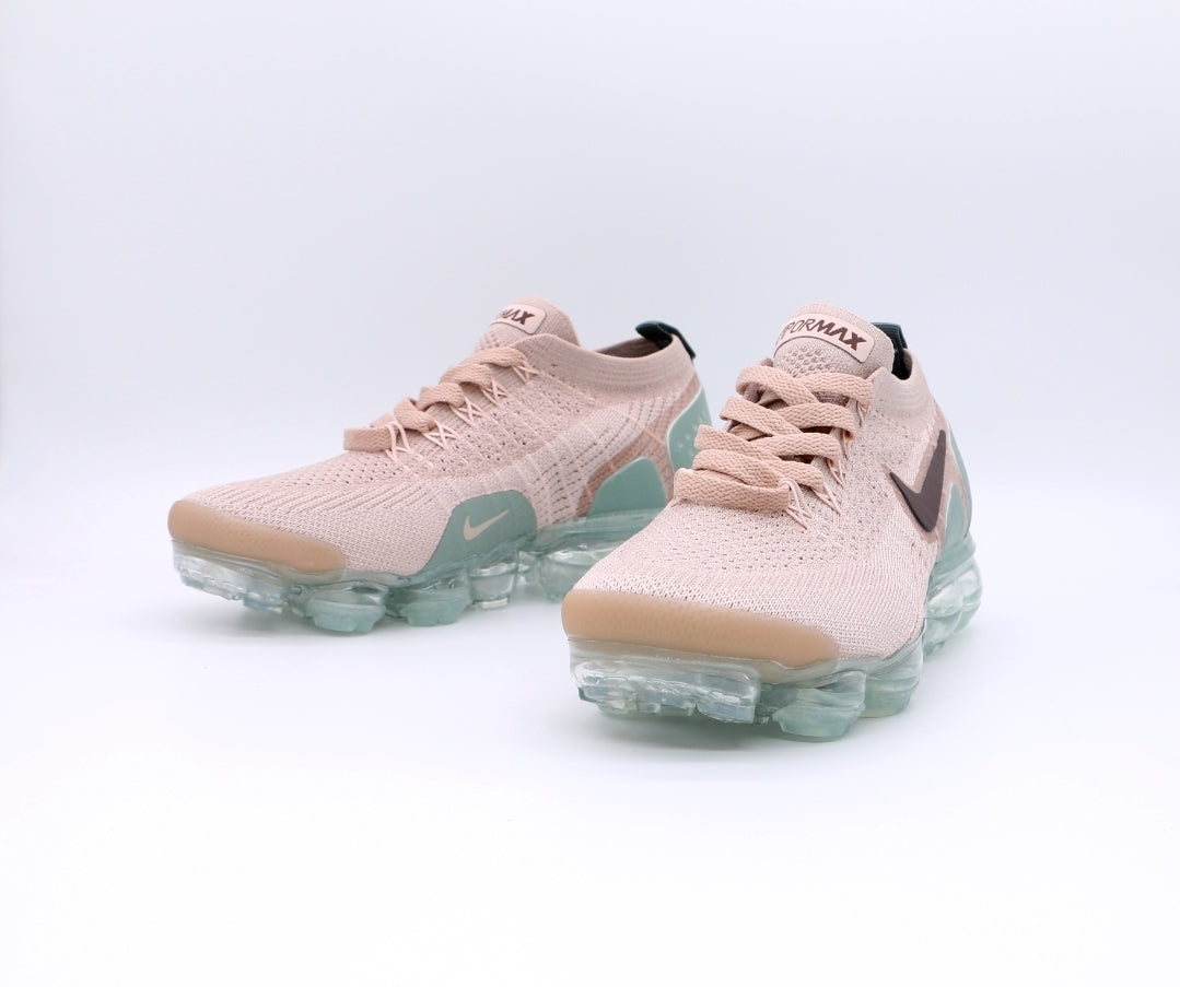 NKe #BeigeIgloo VaporMax Moc 2