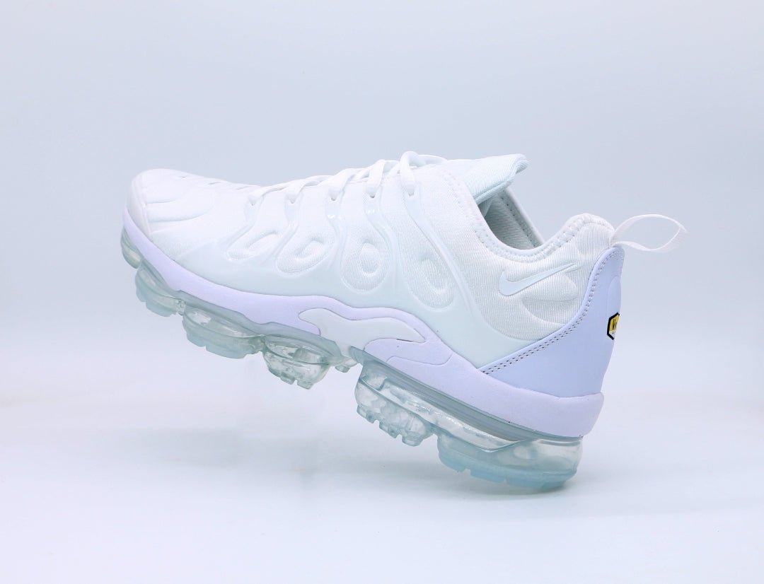 NKe #WhitePlatinum VaporMax Plus