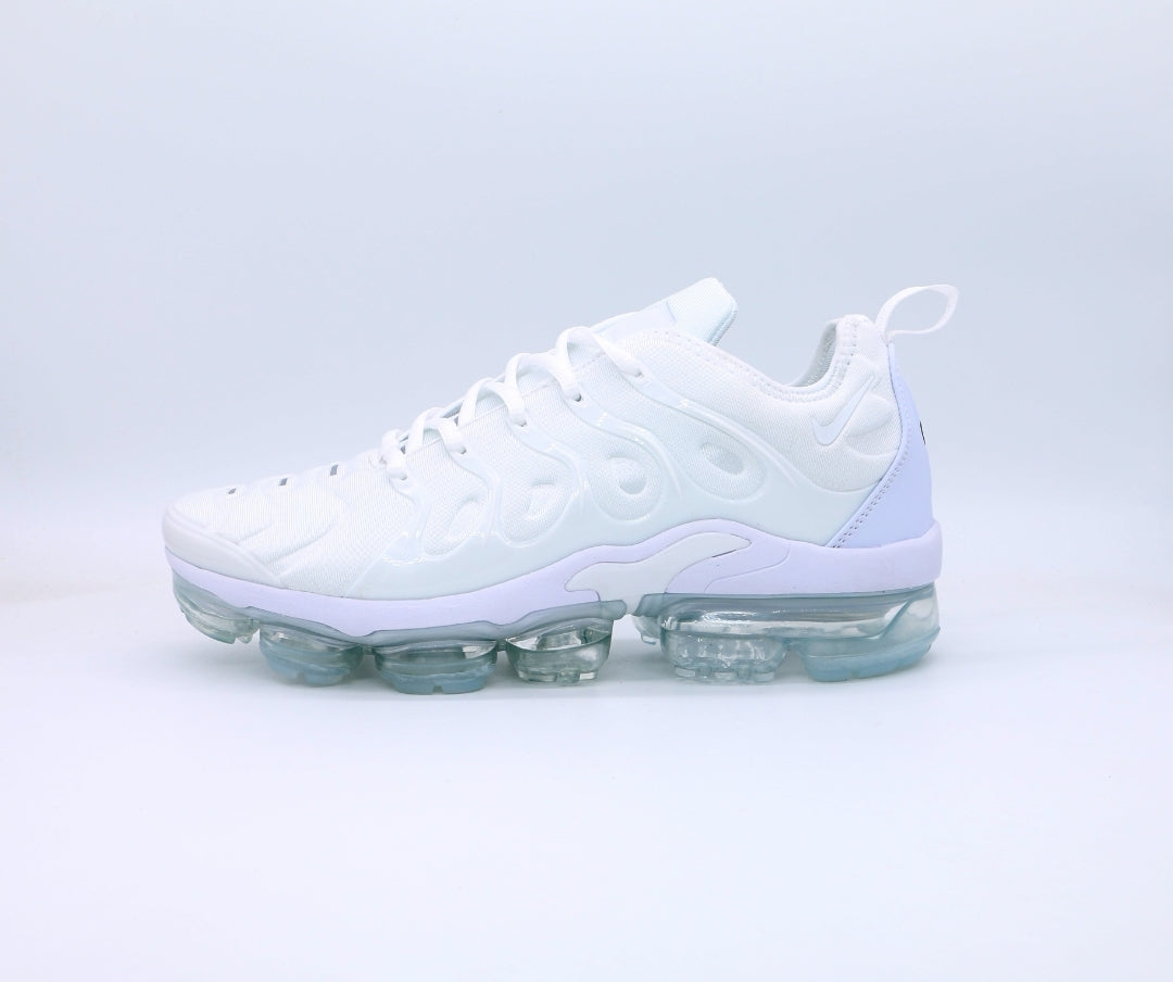 NKe #WhitePlatinum VaporMax Plus