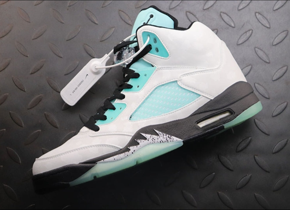 AJ #IslandGreen Retro5