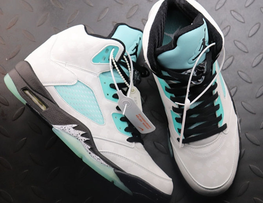 AJ #IslandGreen Retro5