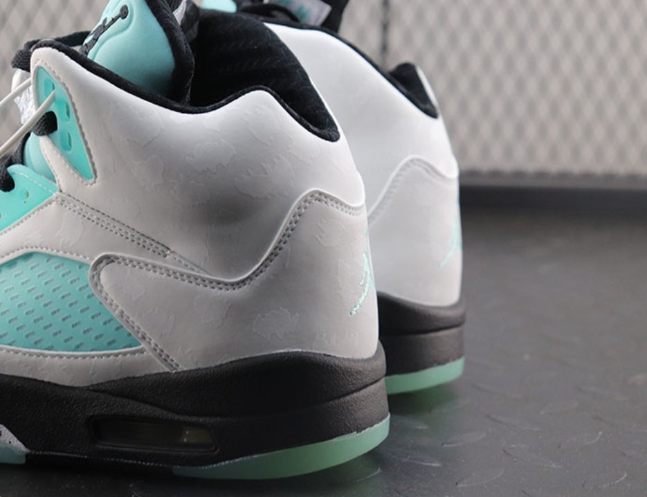 AJ #IslandGreen Retro5