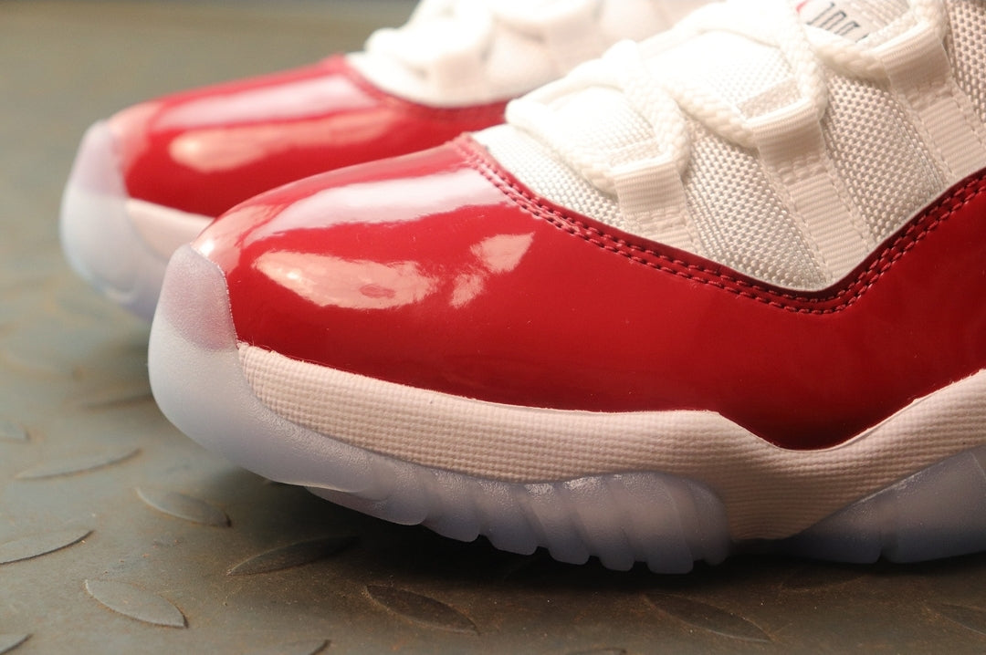 AJ #Cherry Retro11