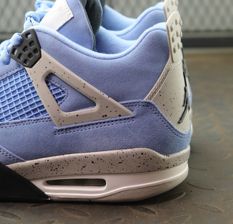 AJ #UniversityBlue Retro4