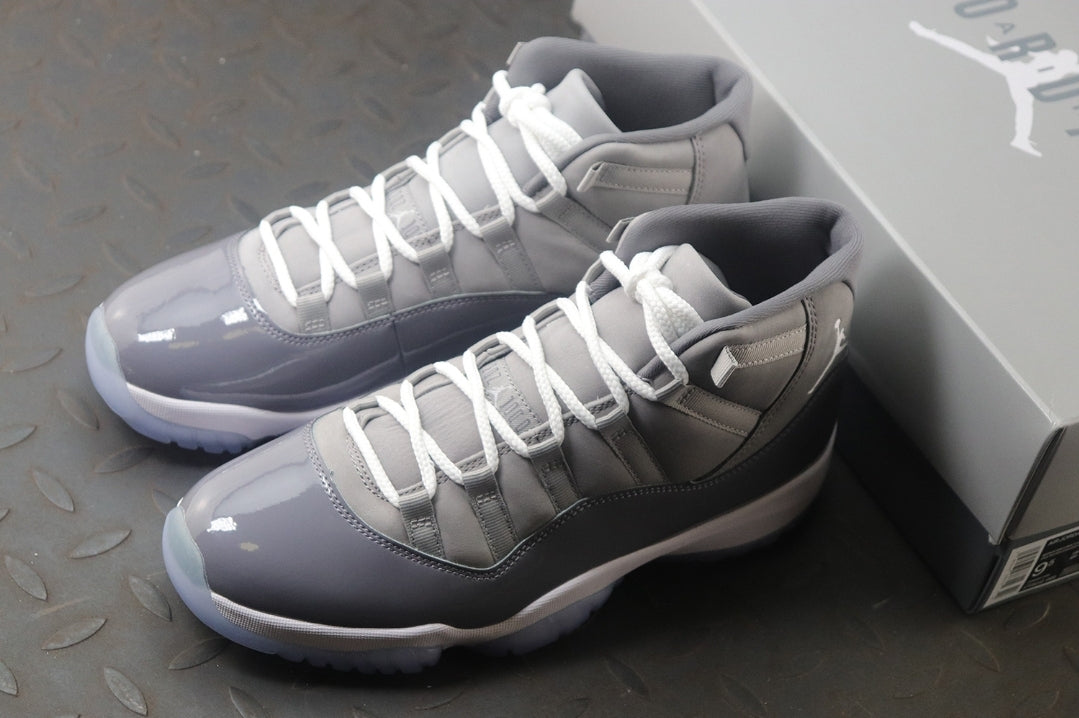 AJ #CoolGrey Retro11