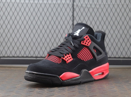 AJ #RedThunder Retro4