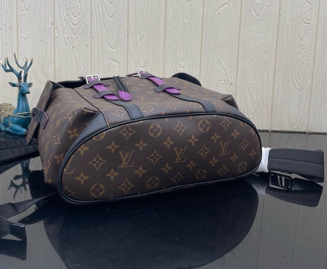 LV #Christopher