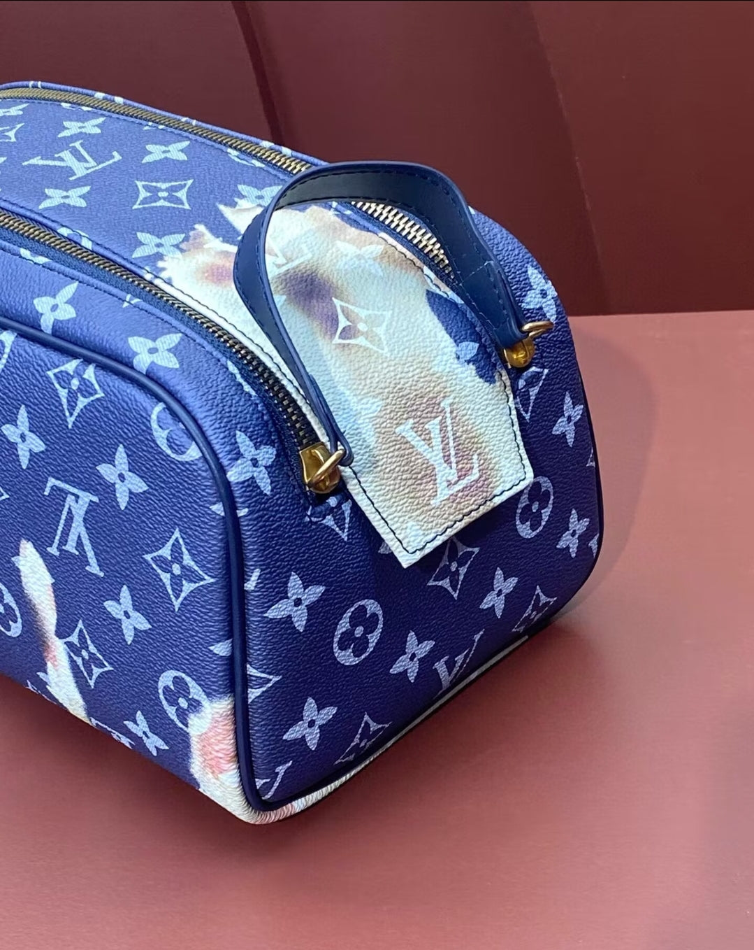 LV #Dopp Kit