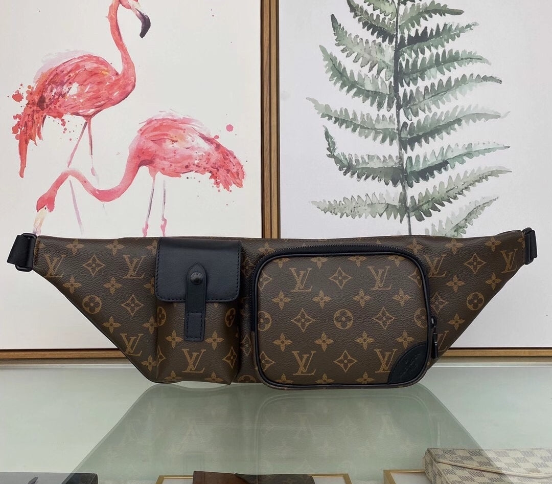 LV #Macassar BodyBag