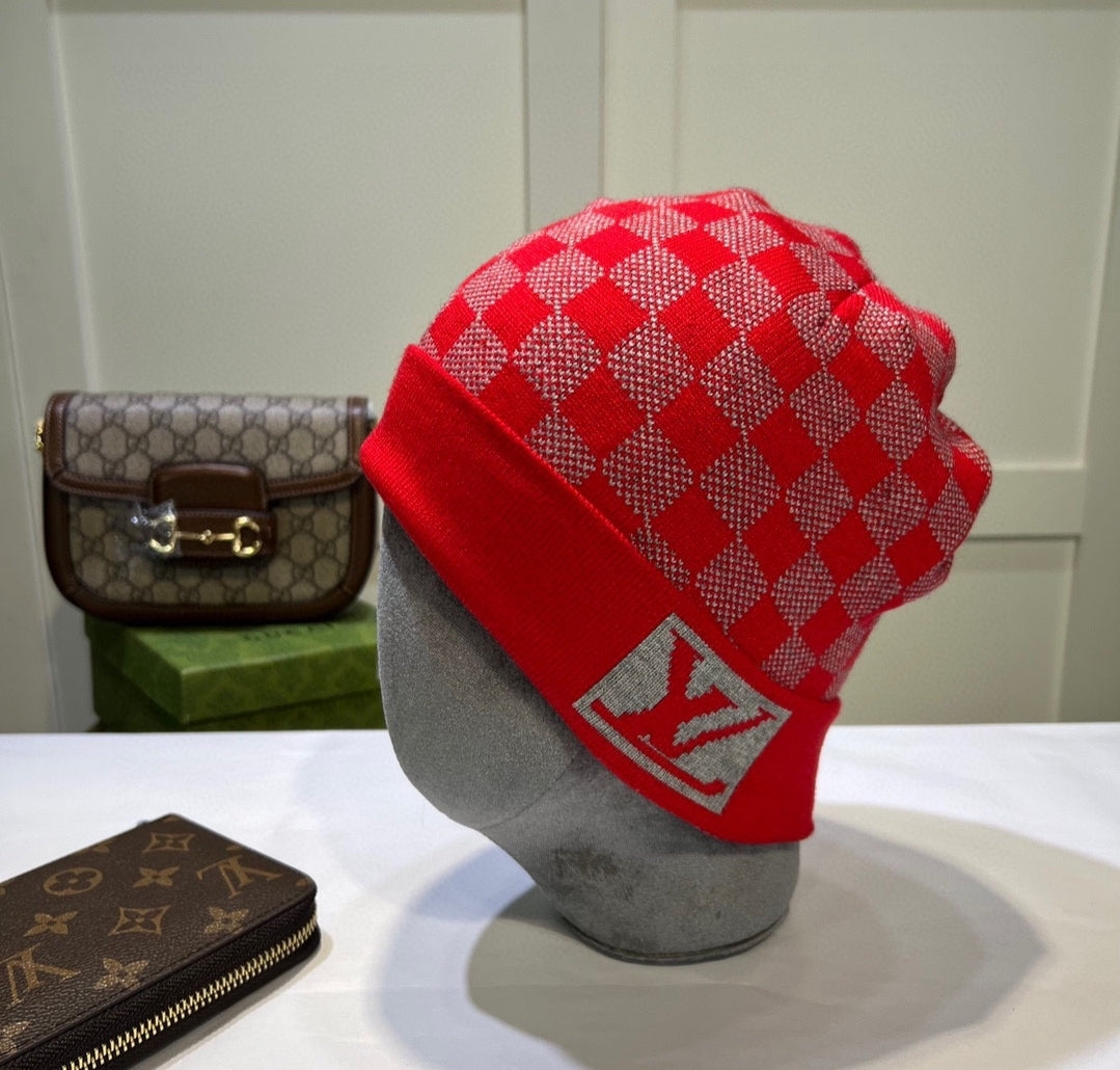 LV #BigLogoBeanie