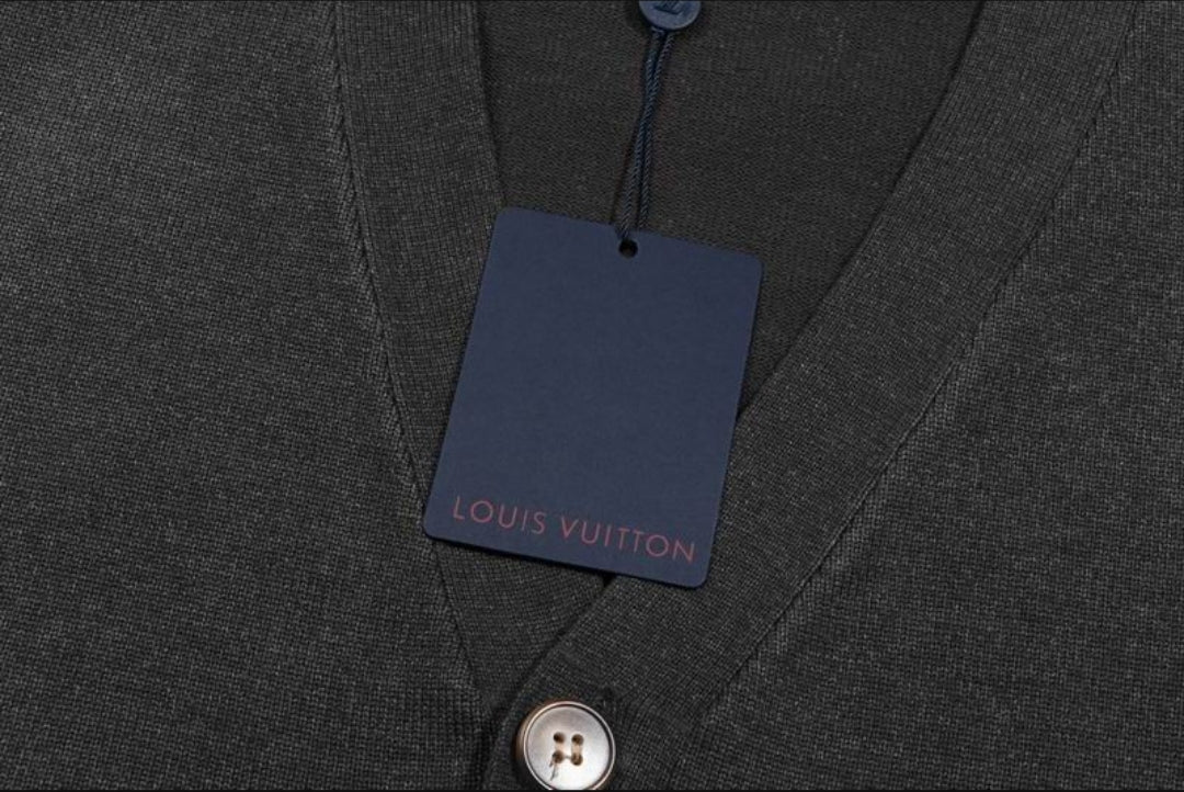 LV #MonogramCardigan