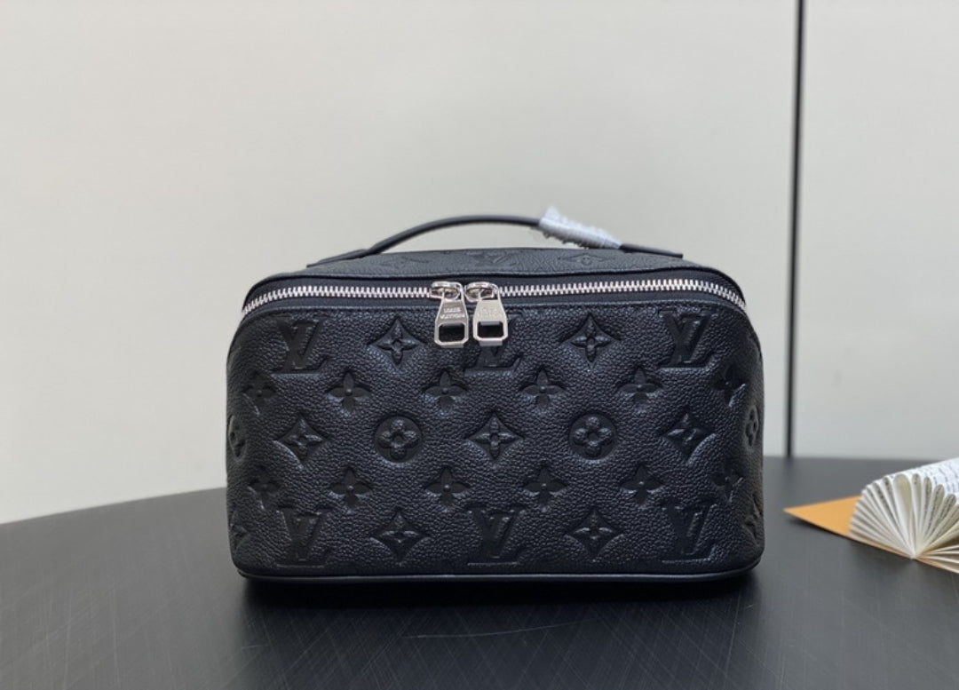 LV #Toiletry Bag