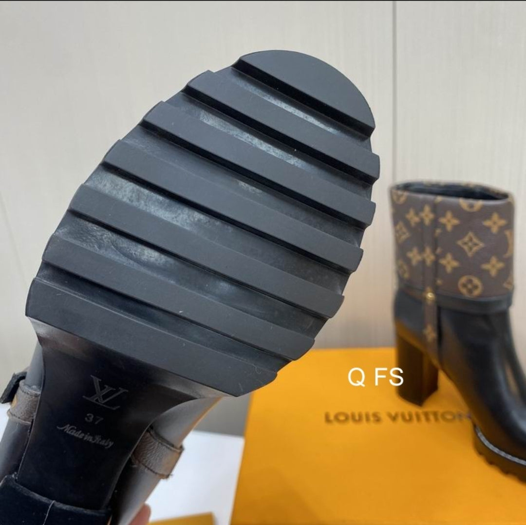 LV #Boots