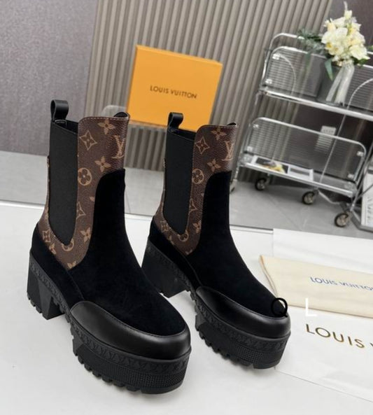 LV #AnkleBoots