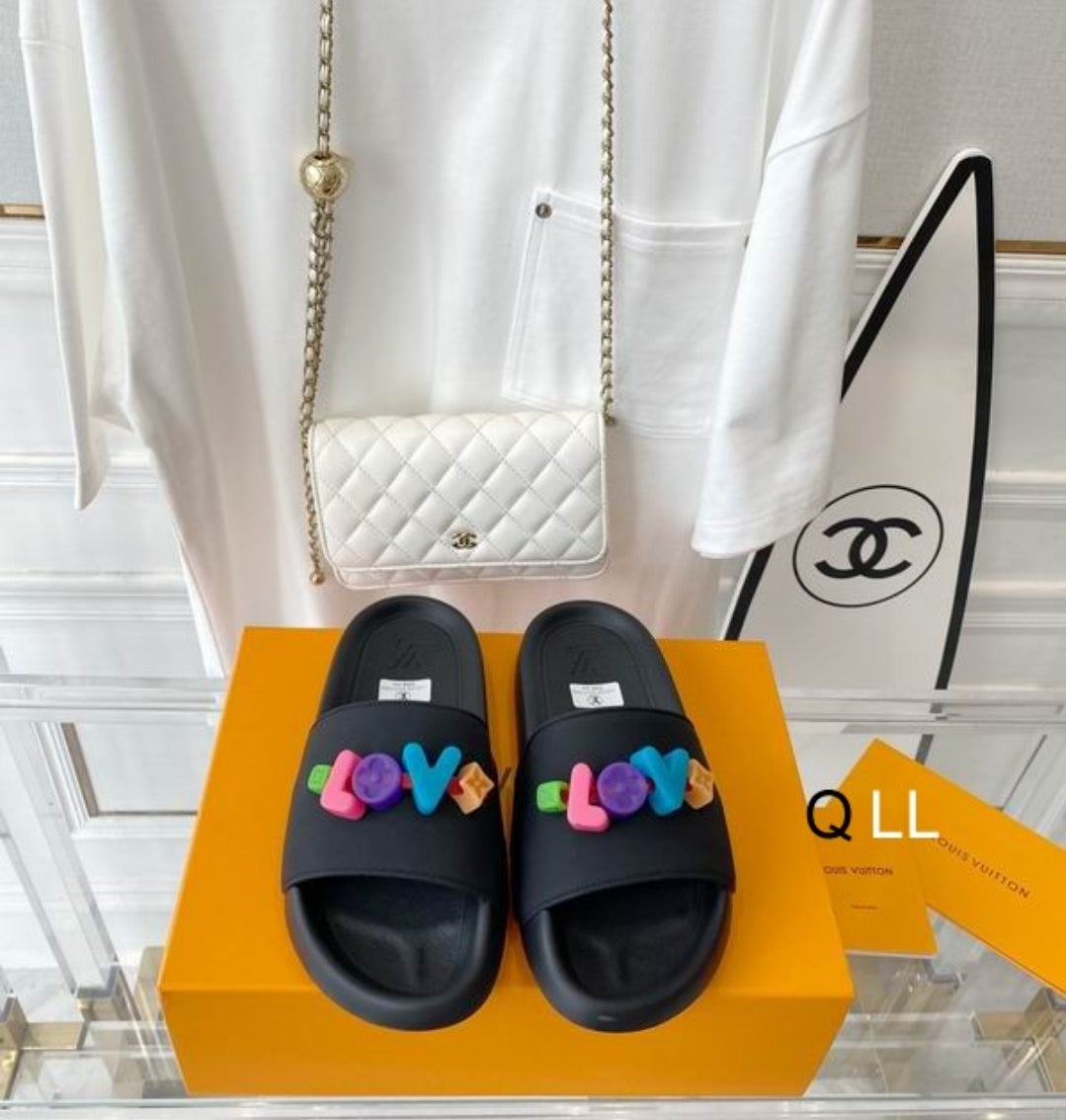 LV #LoveSlides