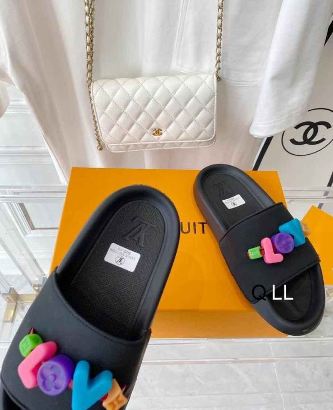 LV #LoveSlides