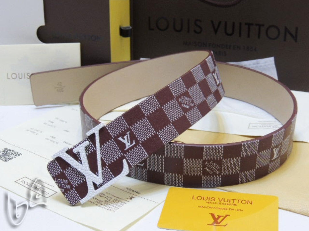 LV #initials38mm