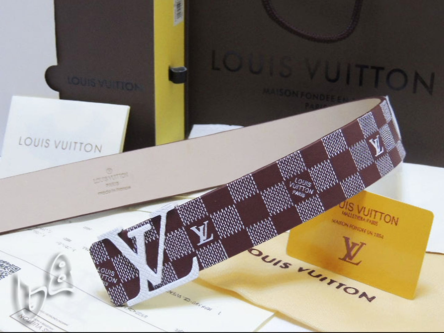 LV #initials38mm