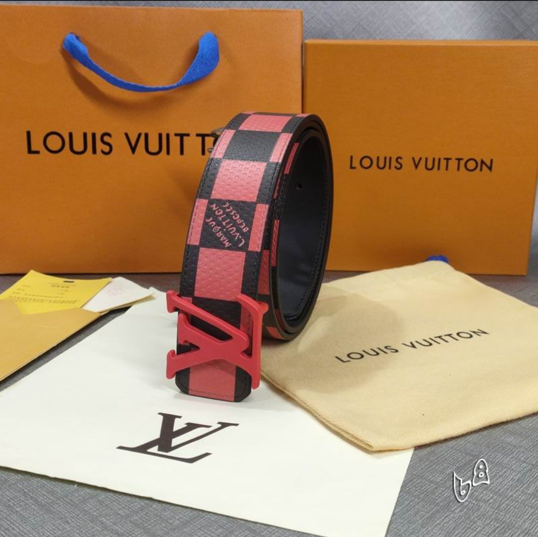 LV #Initials38mm