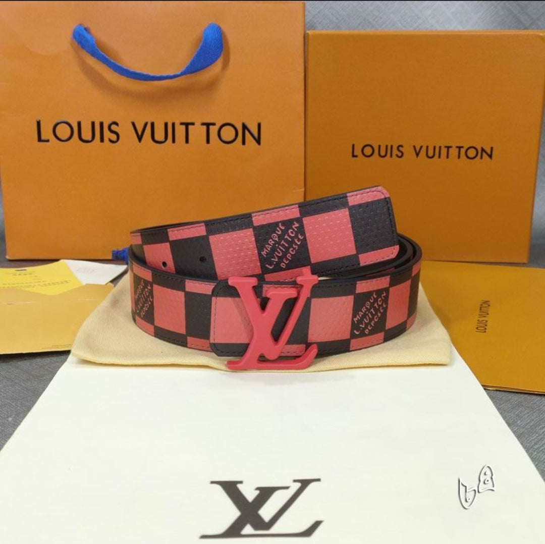 LV #Initials38mm