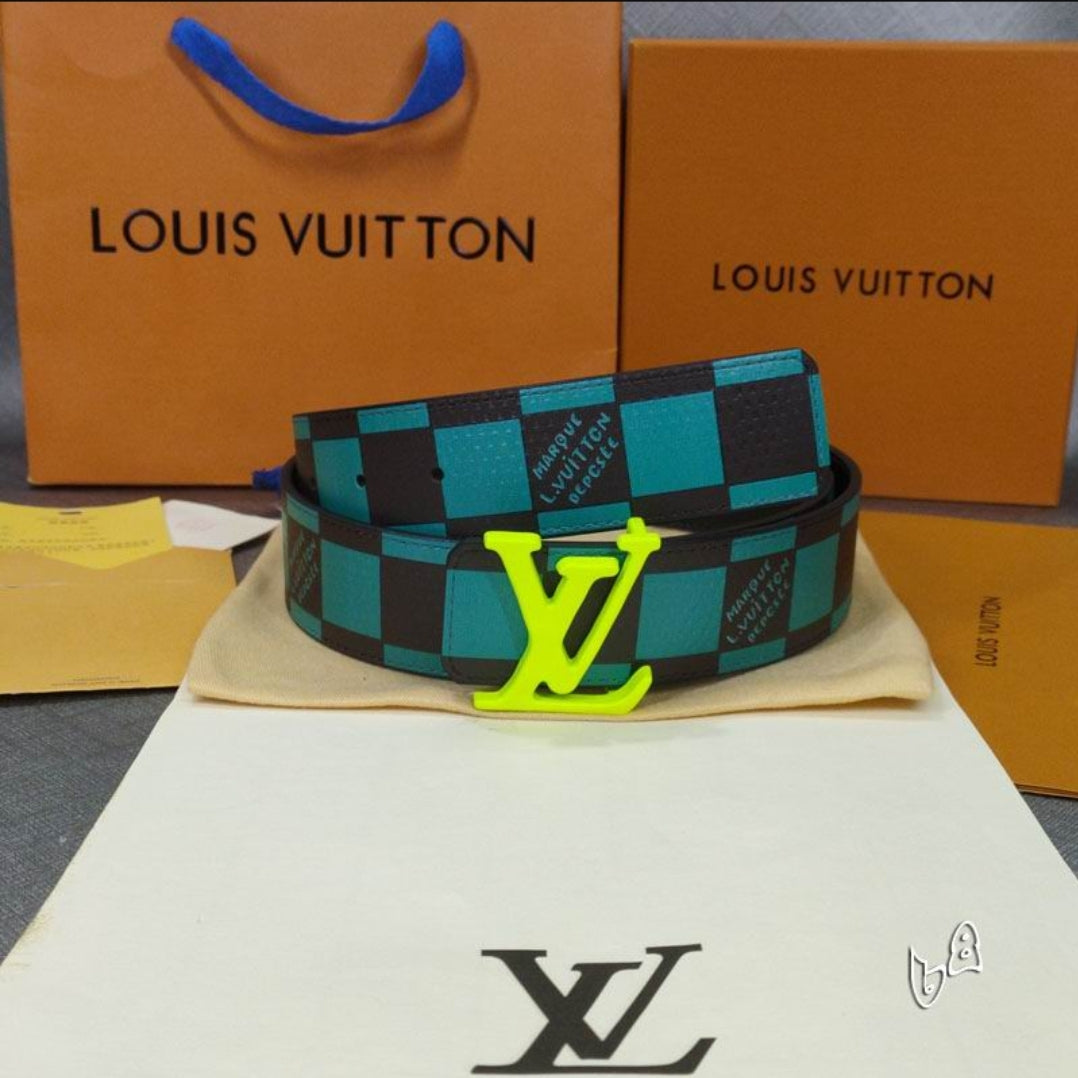 LV #Initials38mm