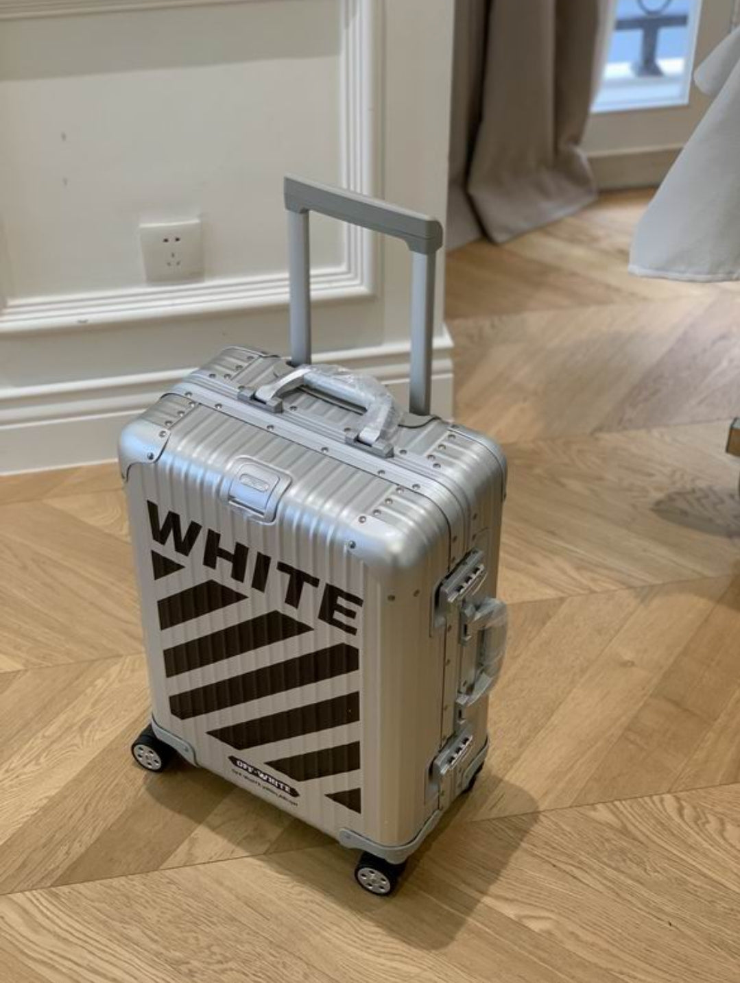 RWm×OW #Luggage (2Sizes)