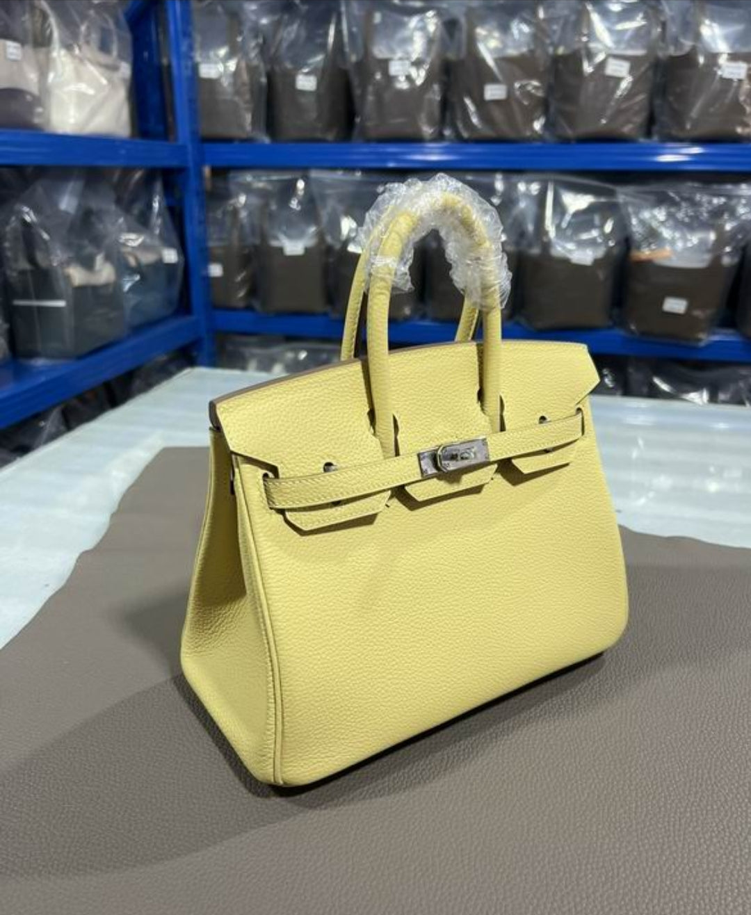 HMe #Birkin25/30 Canary