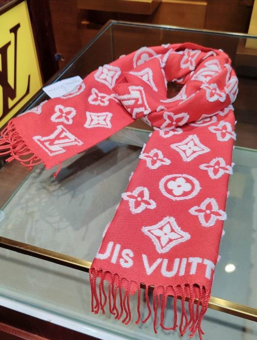 LV #RedMonogram Scarf