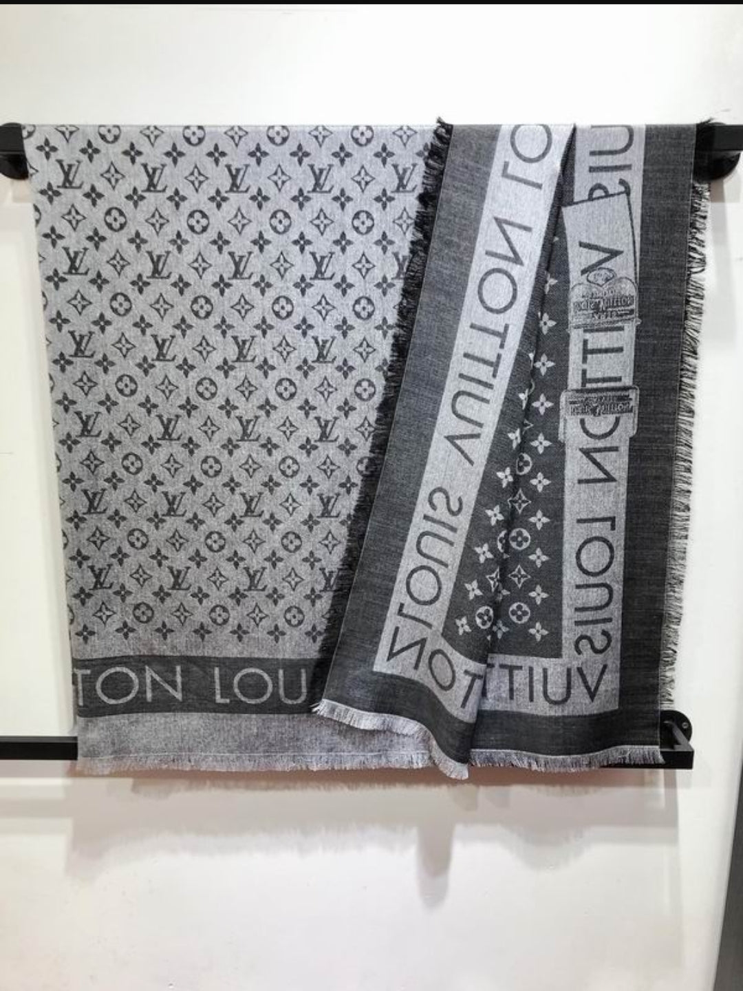 LV #Monogram Scarf