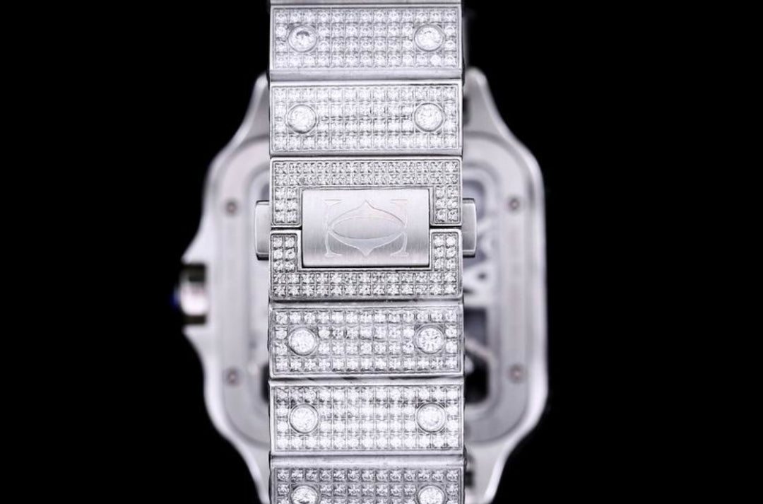 Ctr #Iced Out Skeleton (39.8mm)