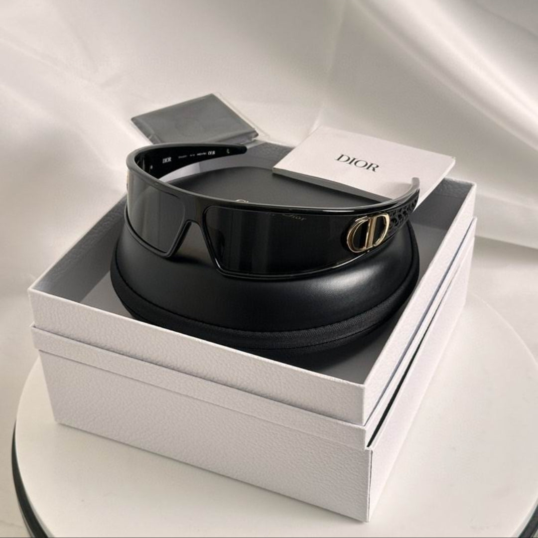 CD #VeryDior M1U