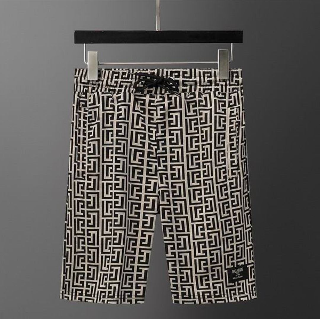 Bal #Labyrinth Shorts