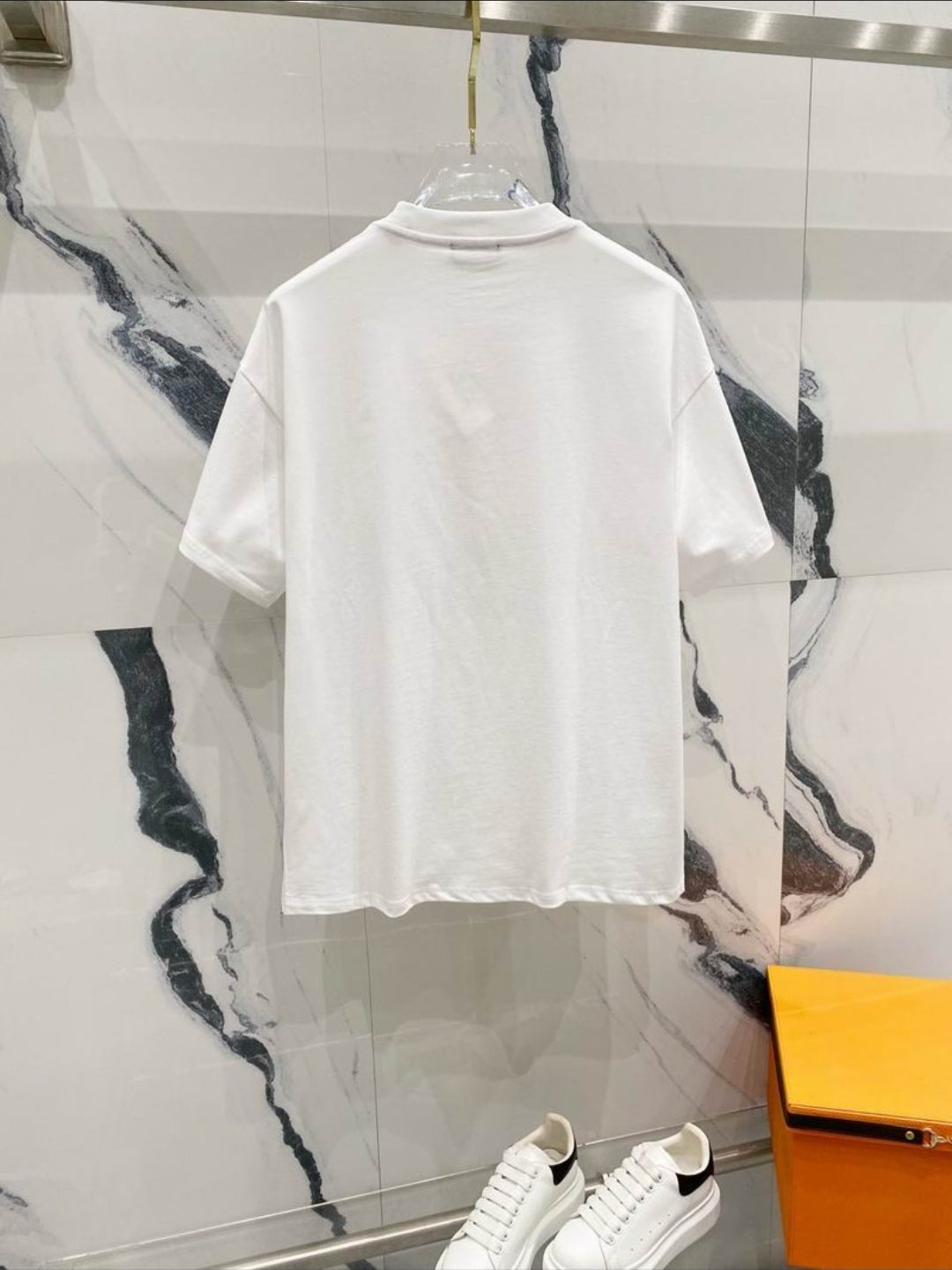 Bal #Kiss Tee