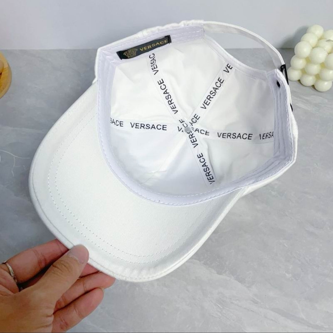 VS #Signature Cap