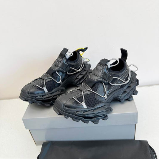 Bal #Hike Sneaker