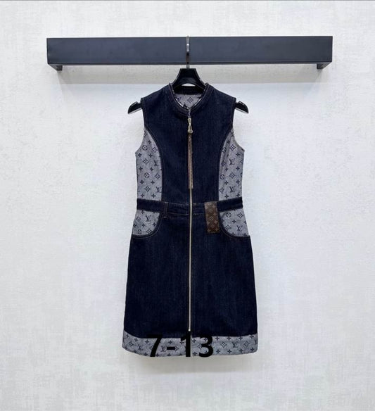 LV #Sleeveless Denim Dress