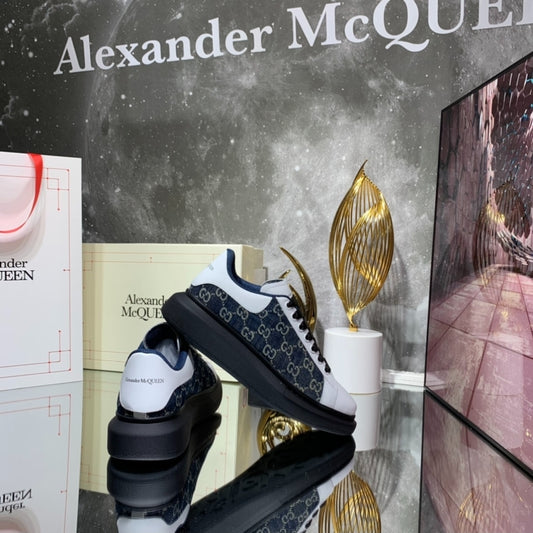 Mq #McQueens Supremes