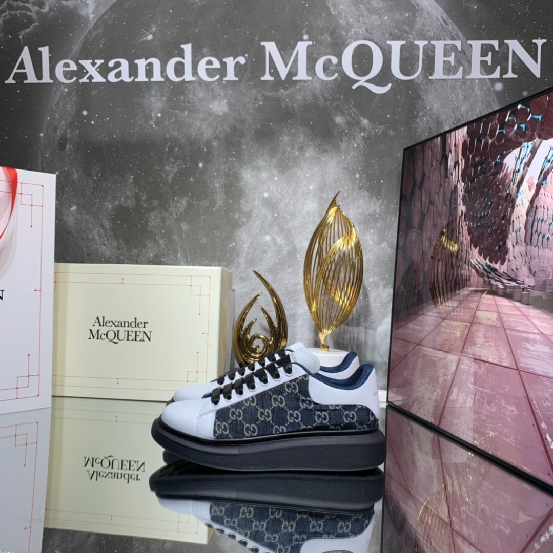 Mq #McQueens Supremes