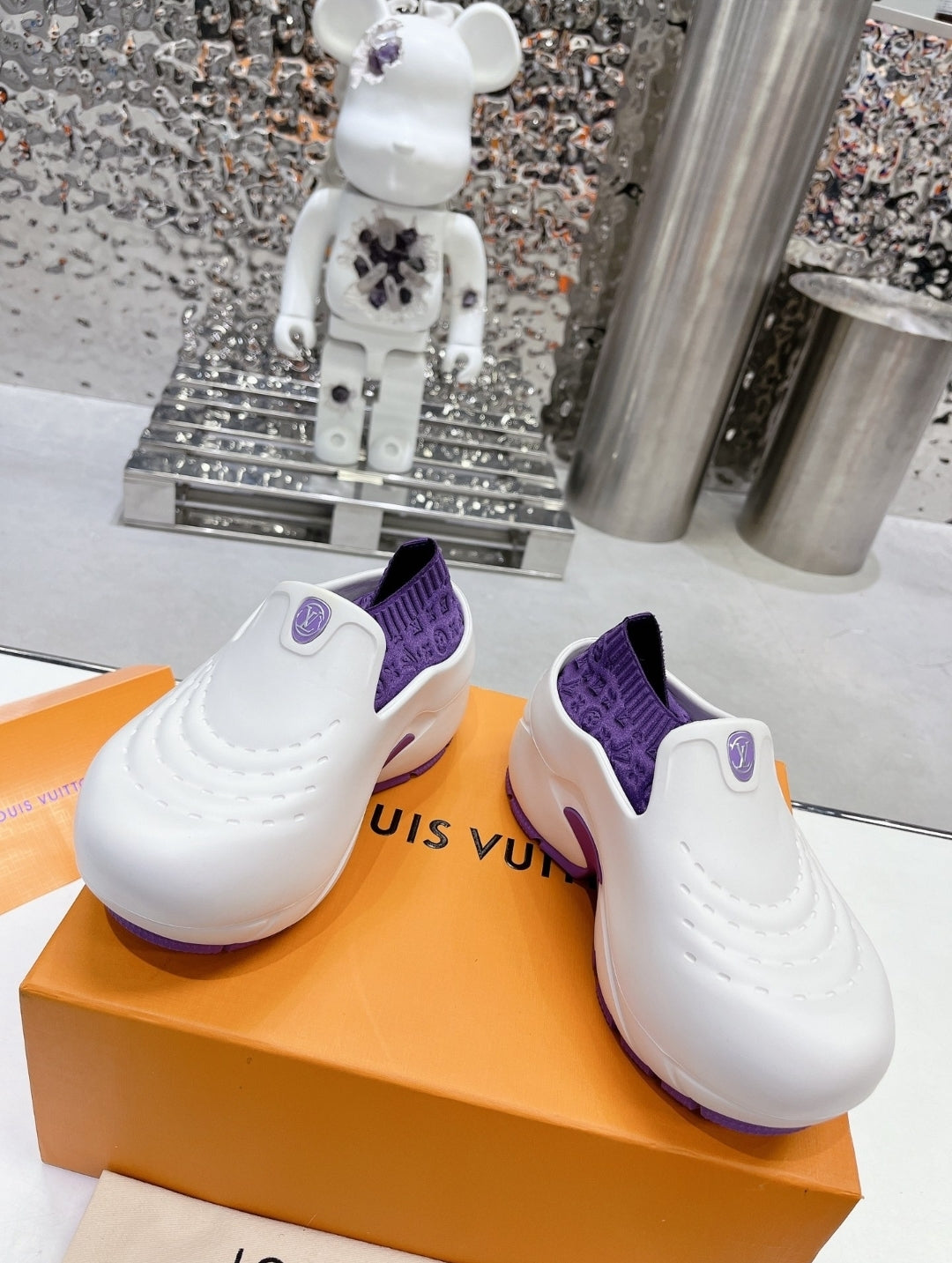 LV #Shark Clogs (women)
