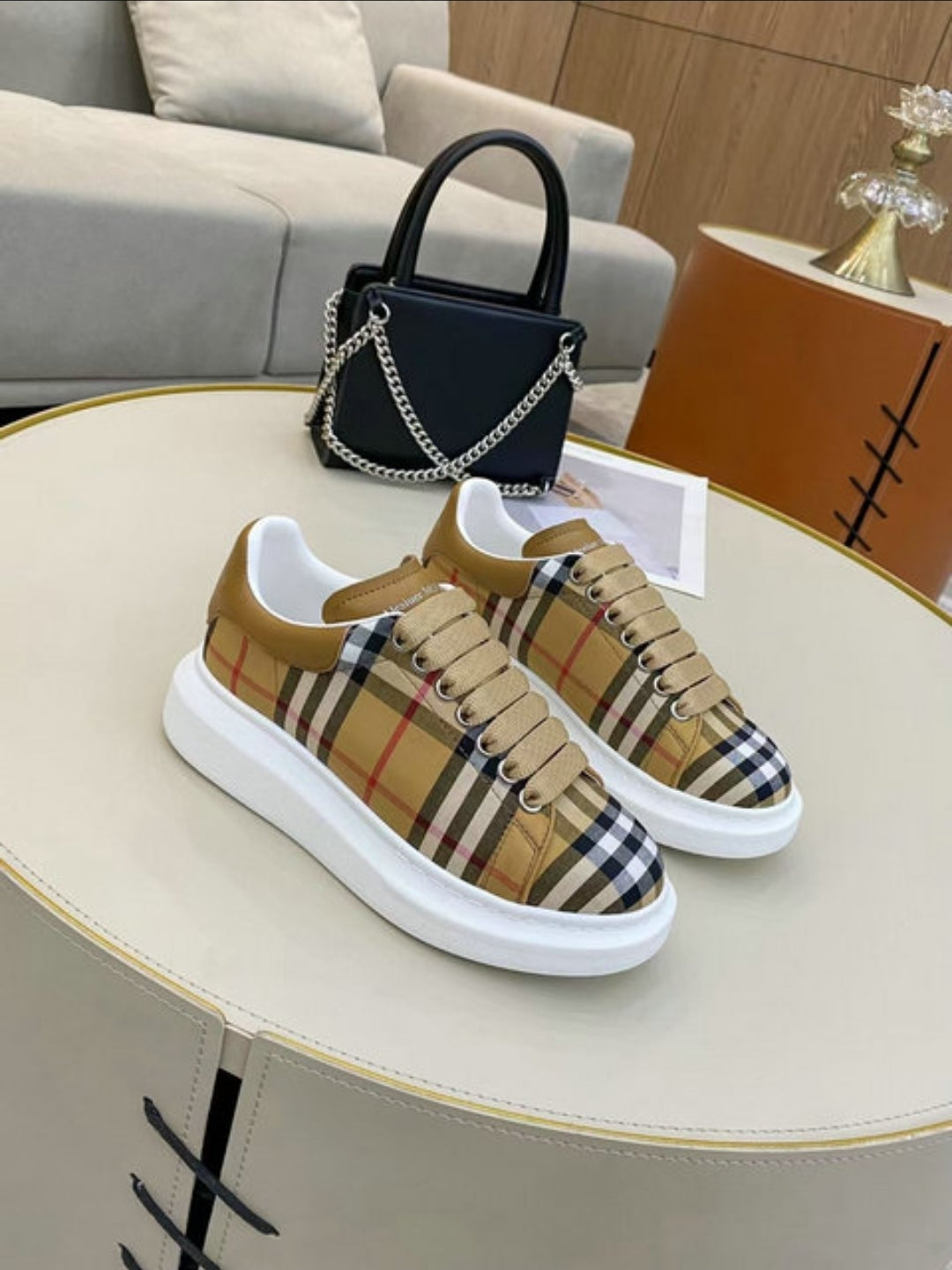 Mq #McQueens×Burberry