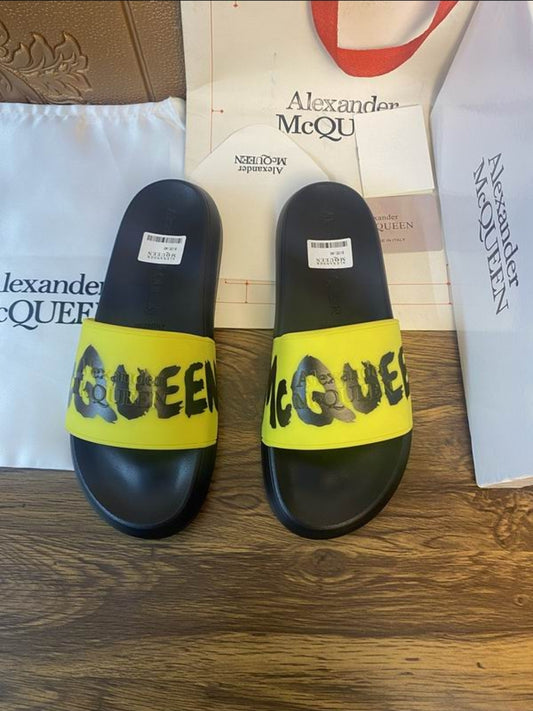 Mq #Graffiti Slides