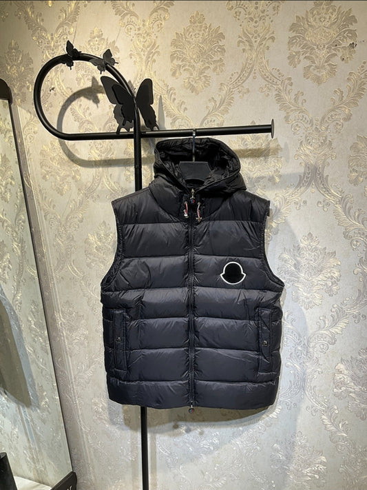 MC #Hooded Vanoise