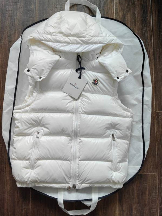 MC #Bormes Hooded Vest