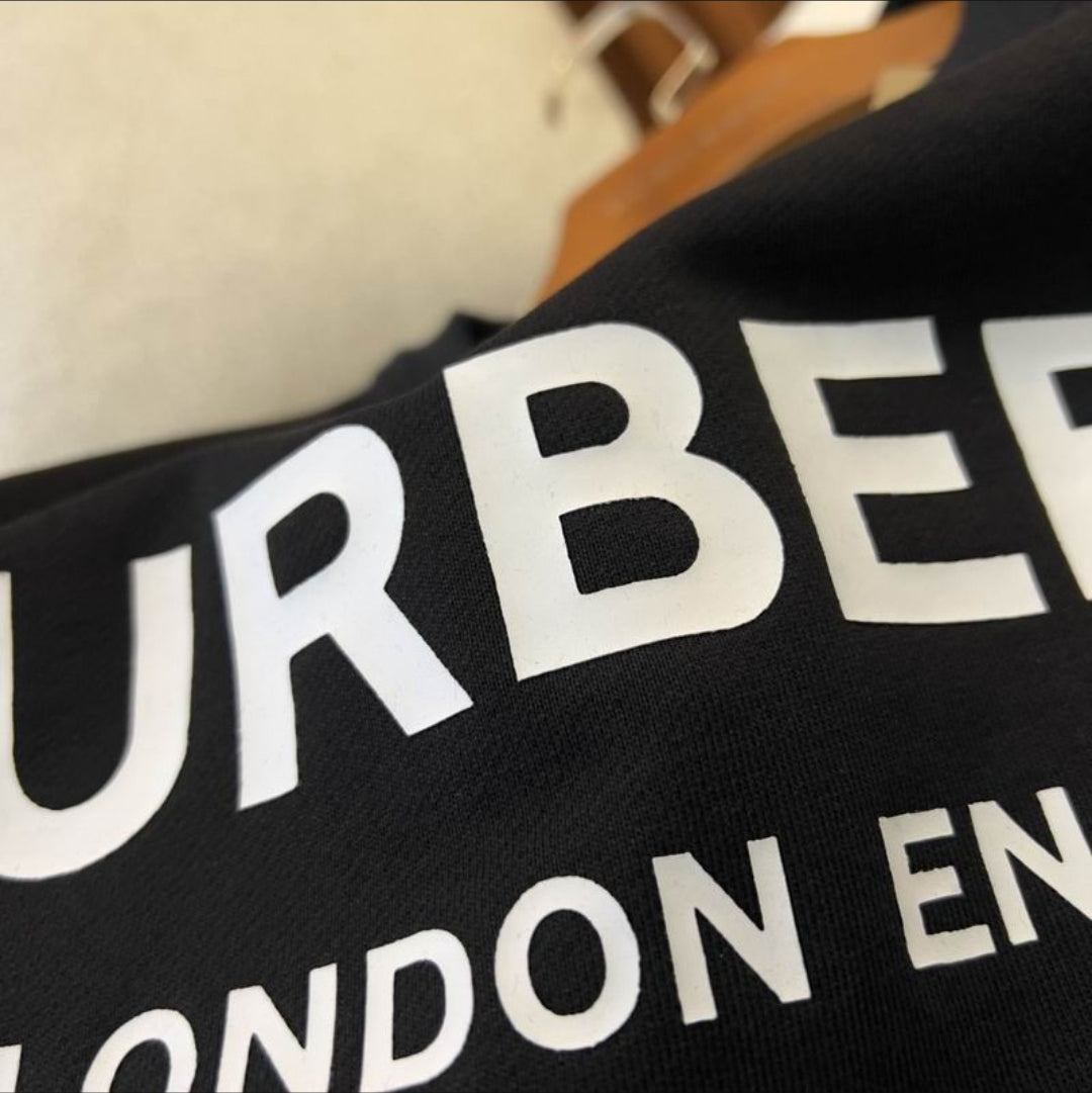 Bur #Logo Sweater